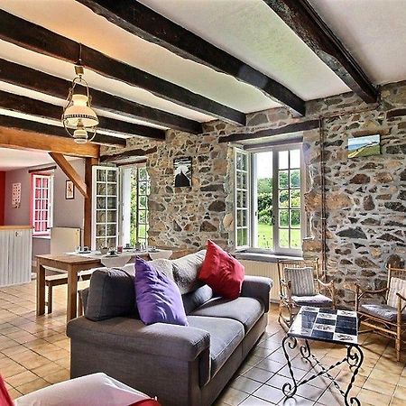 Holiday Home Le Gite De Kerneuil Gommenecʼh Exterior foto